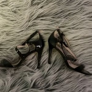 Strappy Heels!!